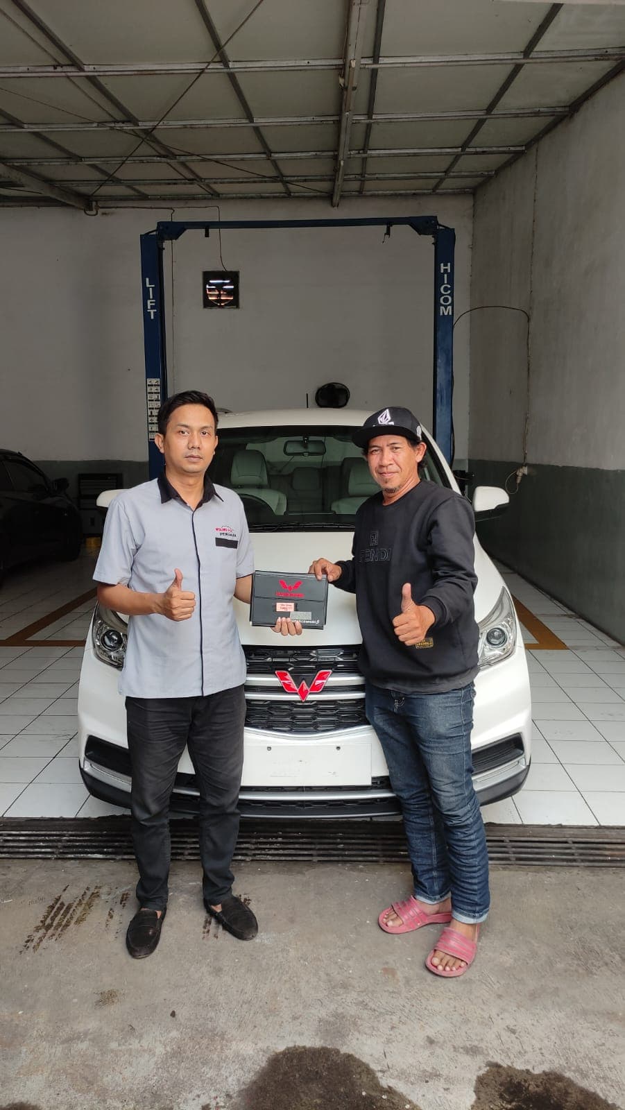 Serah Terima Mobil Wuling Pasuruan
